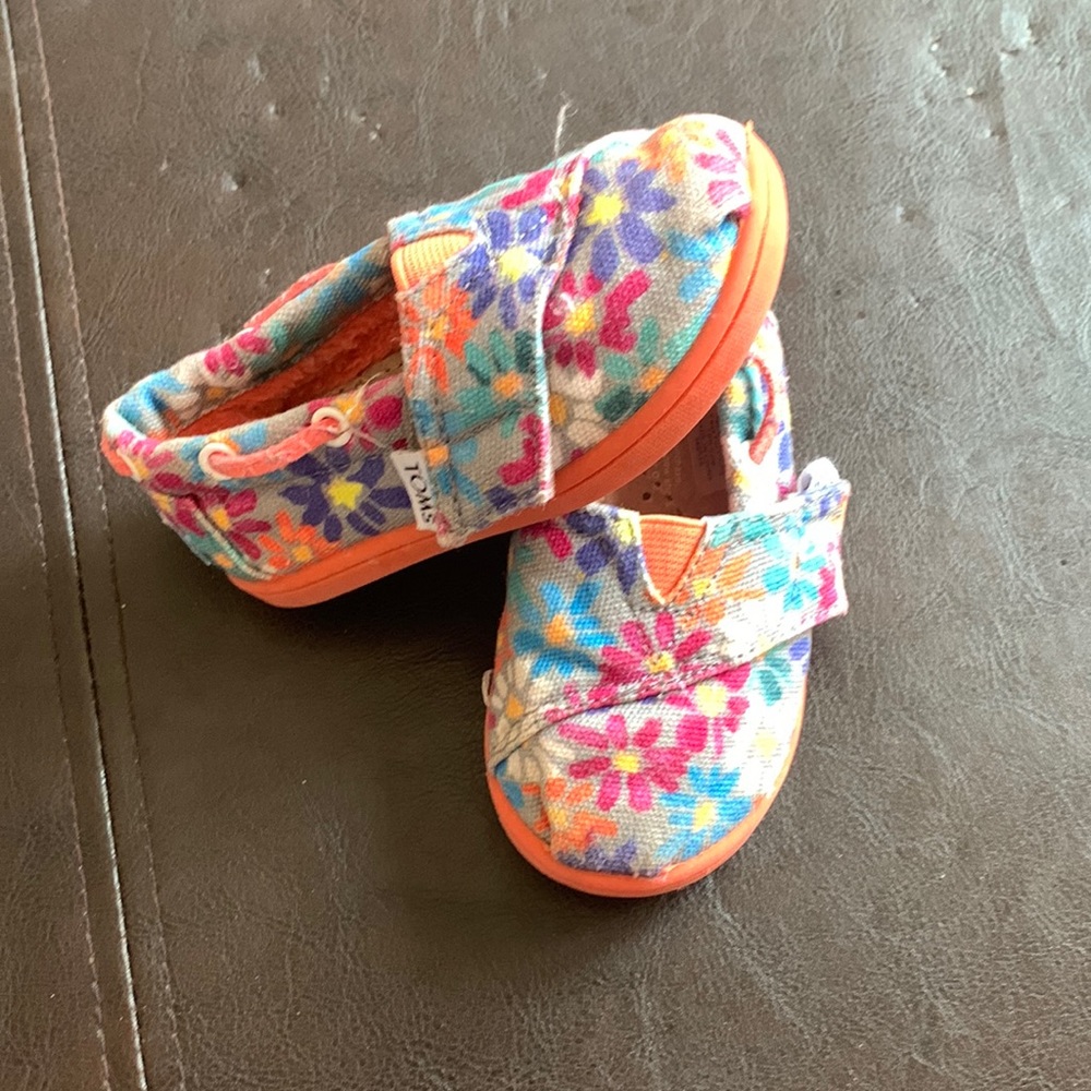 Tom Baby Shoes Floral Burlap